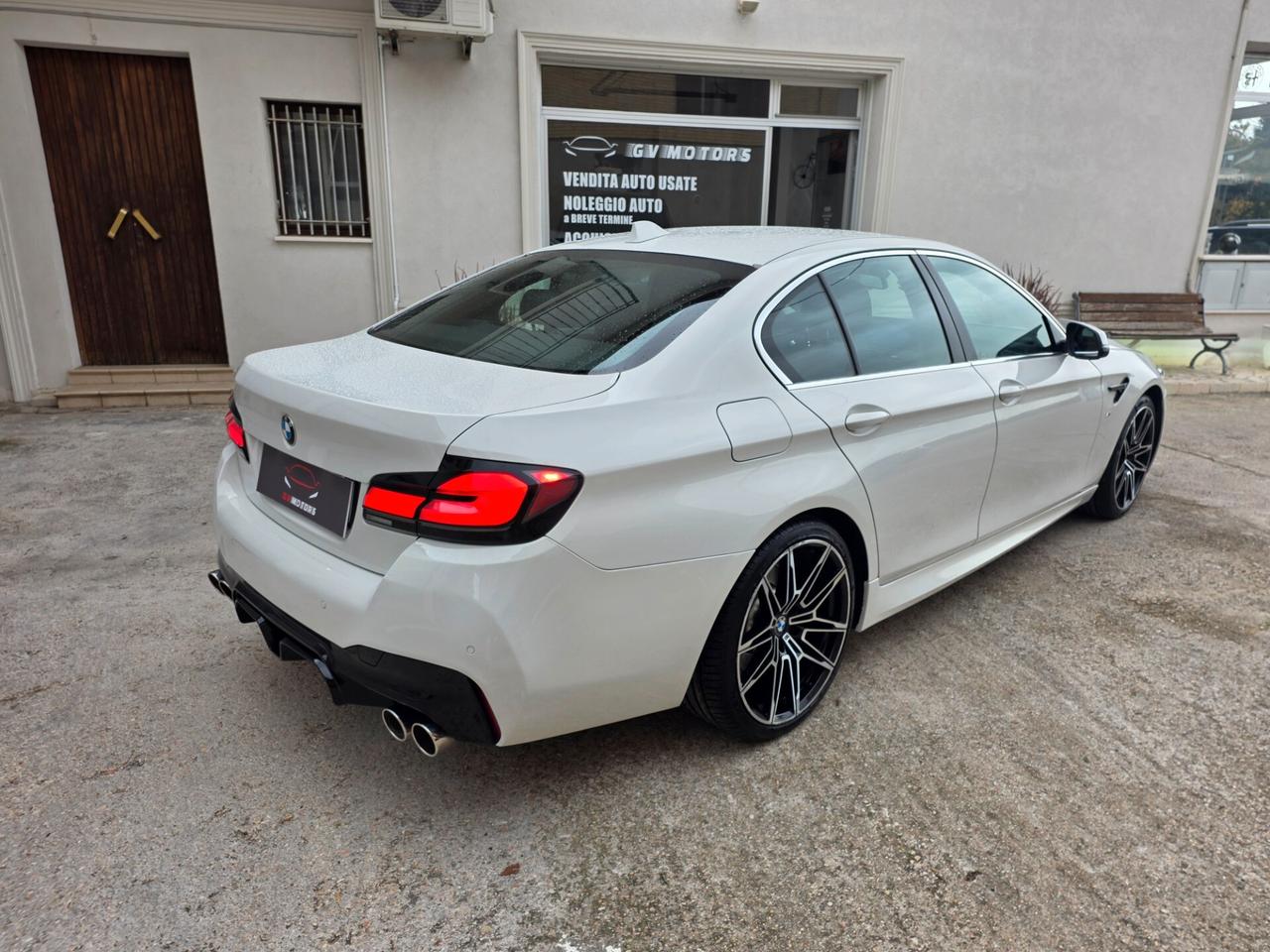 Bmw 520d F10 - LOOK M5 G30 Conversione Completa