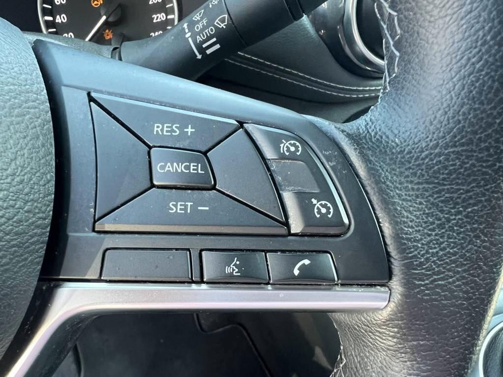 Nissan Juke 1.0 DIG-T 114 CV N-Connecta