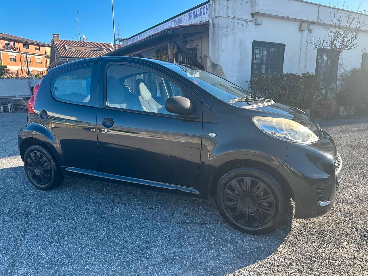Peugeot 107 NEOPATENTATI