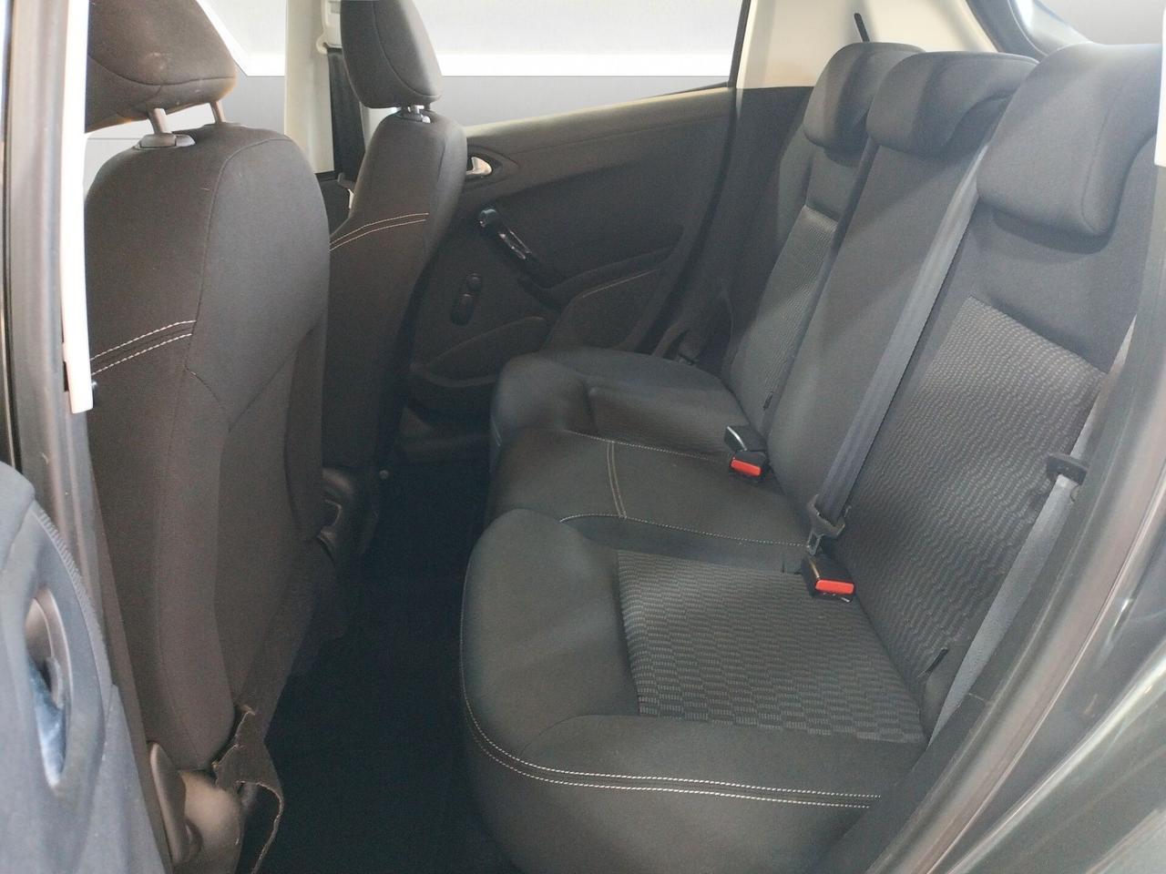 Peugeot 208 5p 1.2 puretech Active 68cv