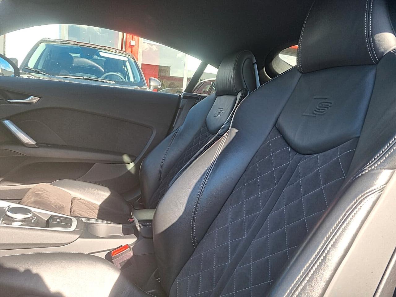 Audi TT Coupé 40 TFSI S-LINE 197cv