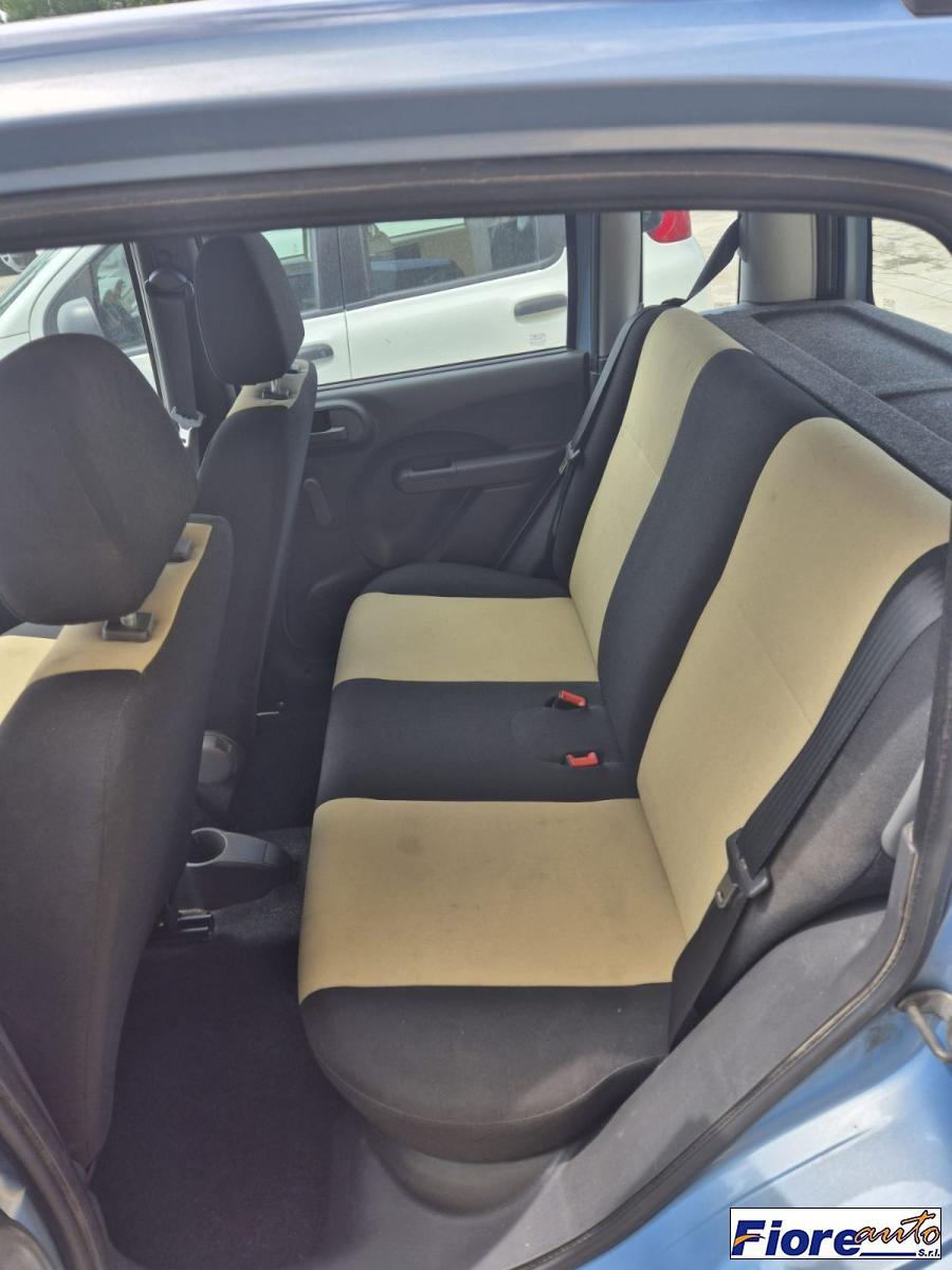 FIAT - Panda - 1.3 MJT 16V DPF 4x4 Climbing