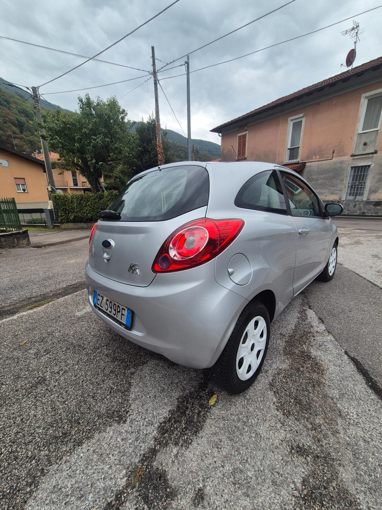Ford Ka euro 6 con 57000 chilometri neopatentati