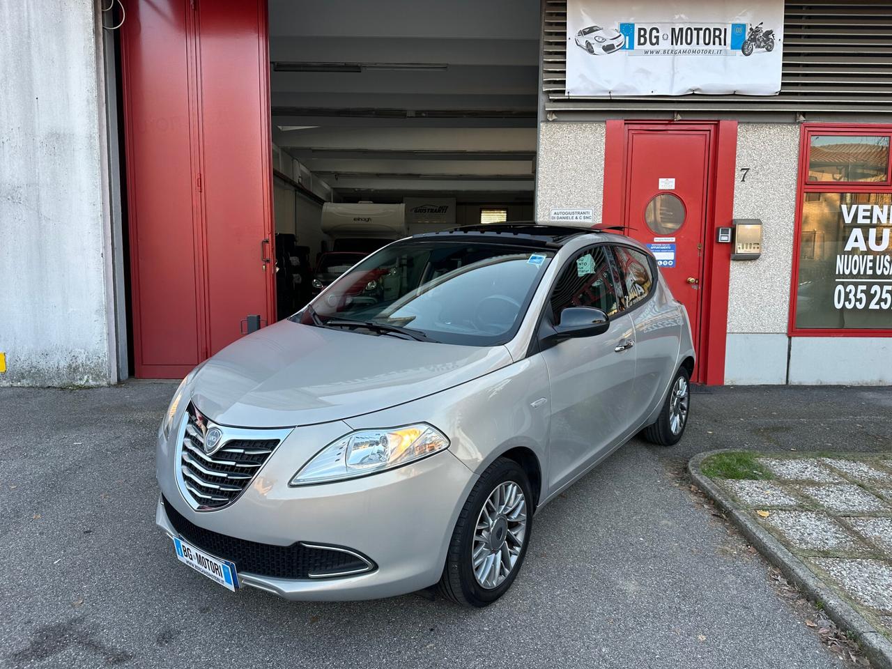 Lancia Ypsilon 1.2 8v Gold TETTO APRIBILE UNIPR. GARANZIA