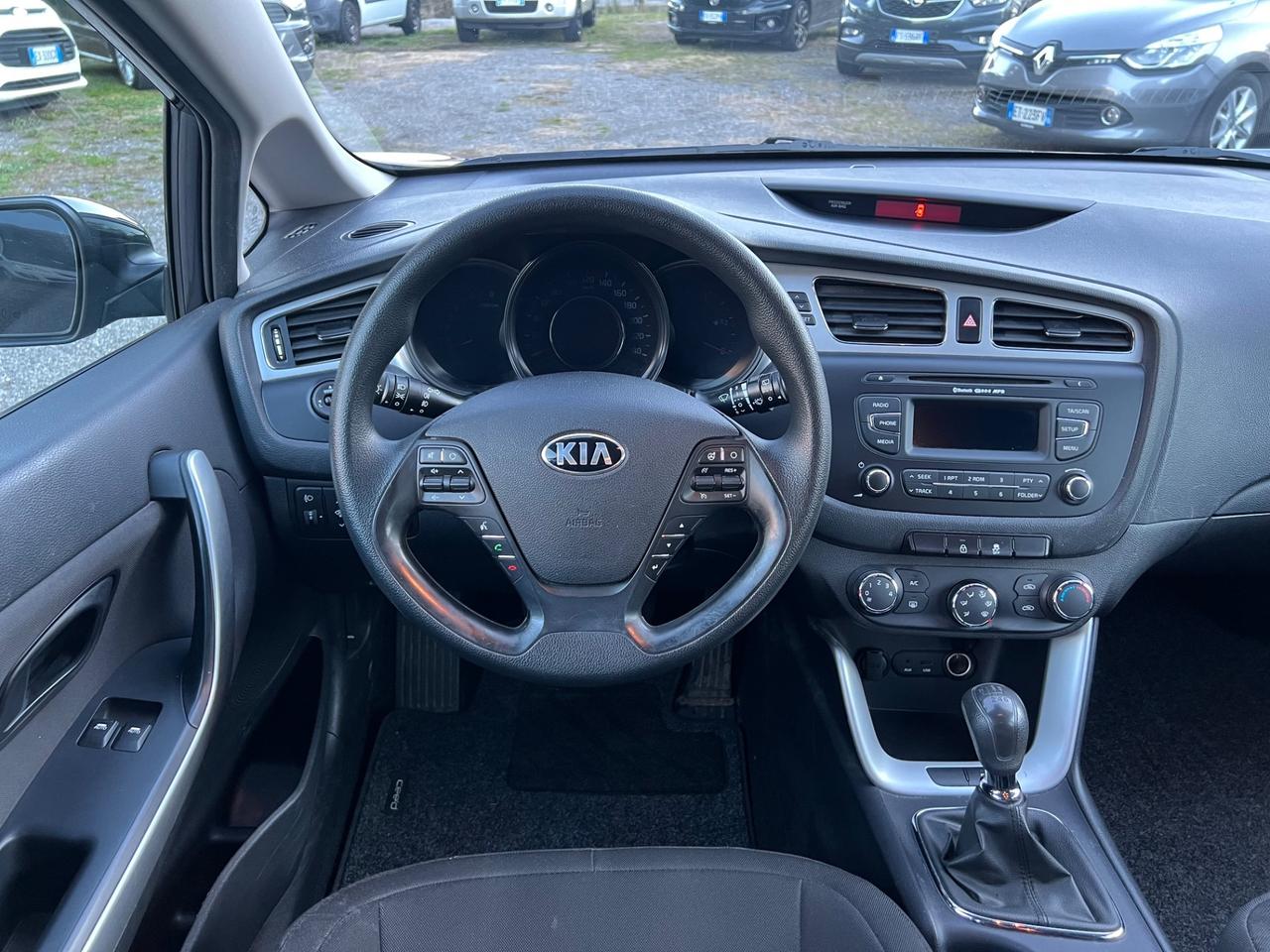 Kia Ceed cee'd 1.4 CVVT SW Cool