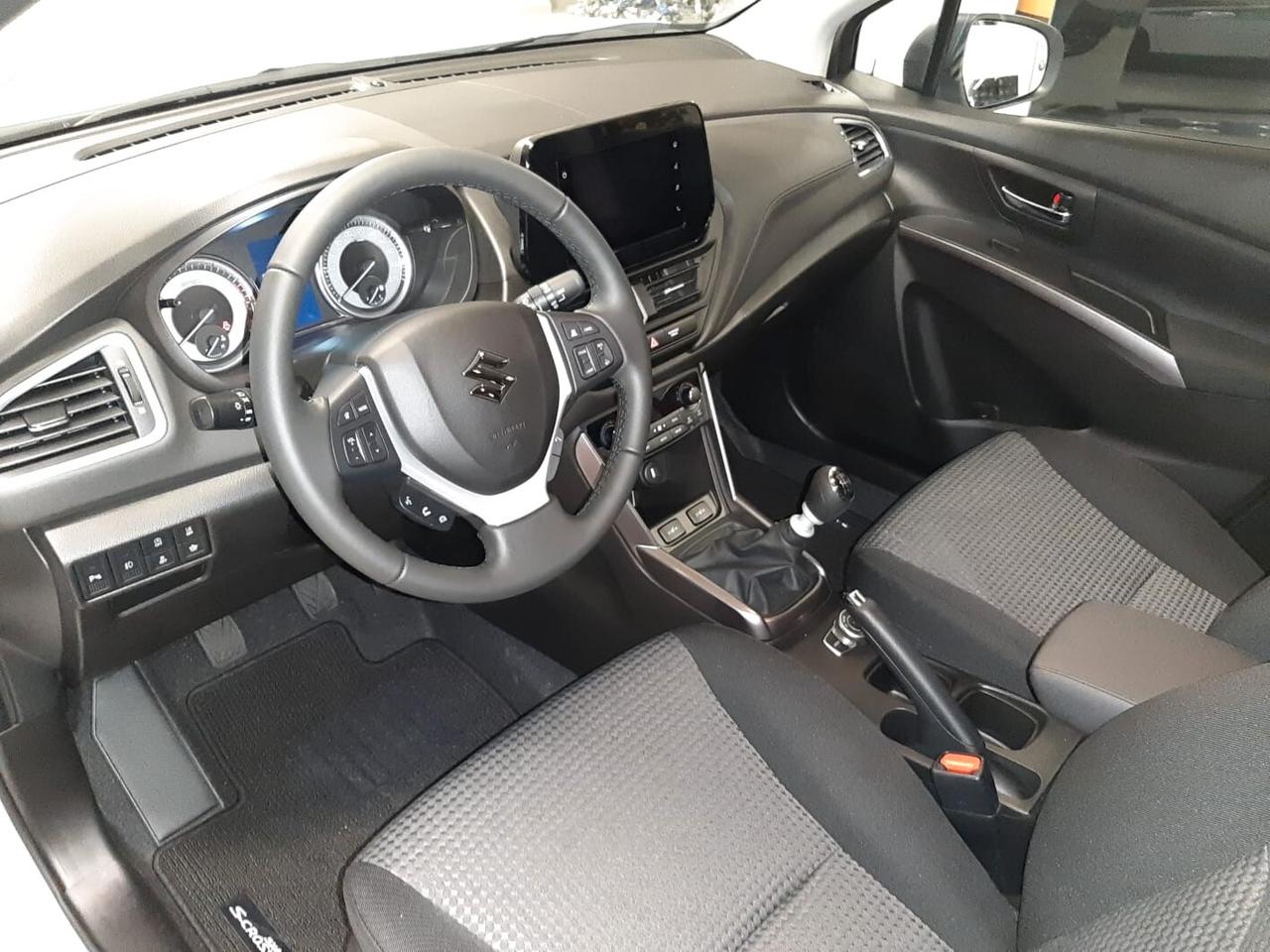 Suzuki S-Cross 1.4 Hybrid Top