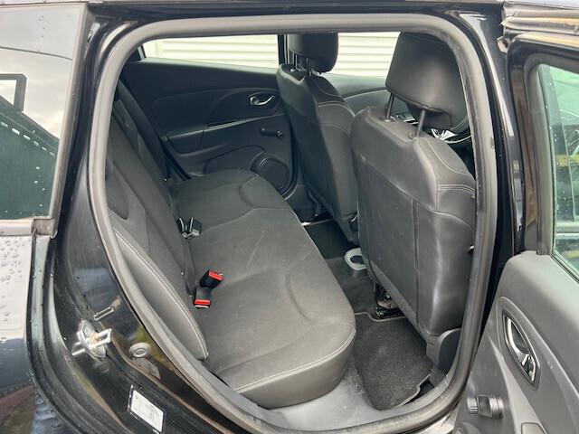 Renault Clio Sporter 1.5 dCi 8V 75CV Costume National