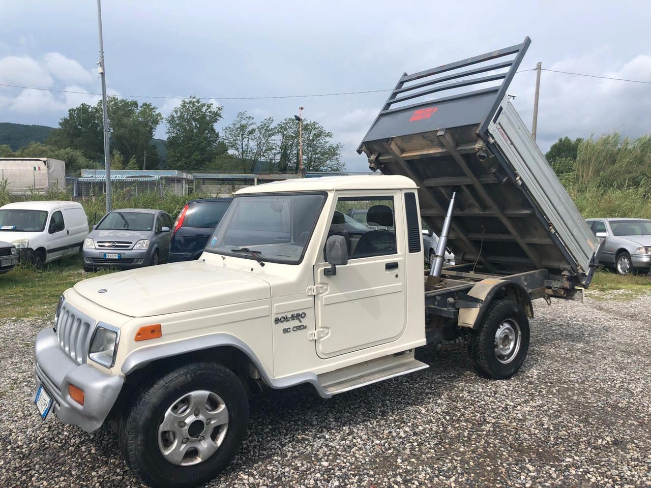 MAHINDRA BOLERO PICK UP 2WD CON RIBALTA 70000KM!!