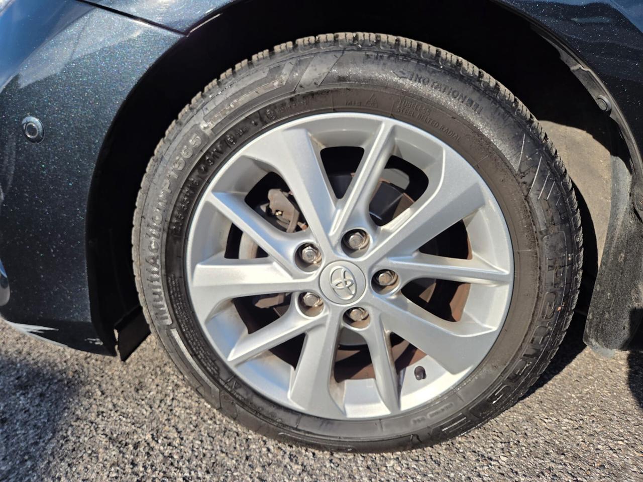 Toyota Auris 1.4 D-4D Lounge TOURING SPORT