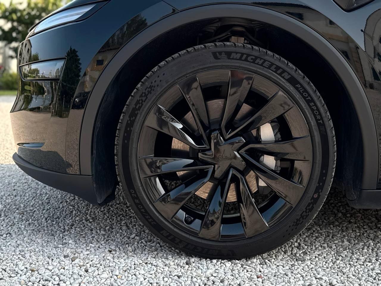 Tesla Model Y Model Y NV36 Long Range AWD Launch Edition LISTINO 69500€