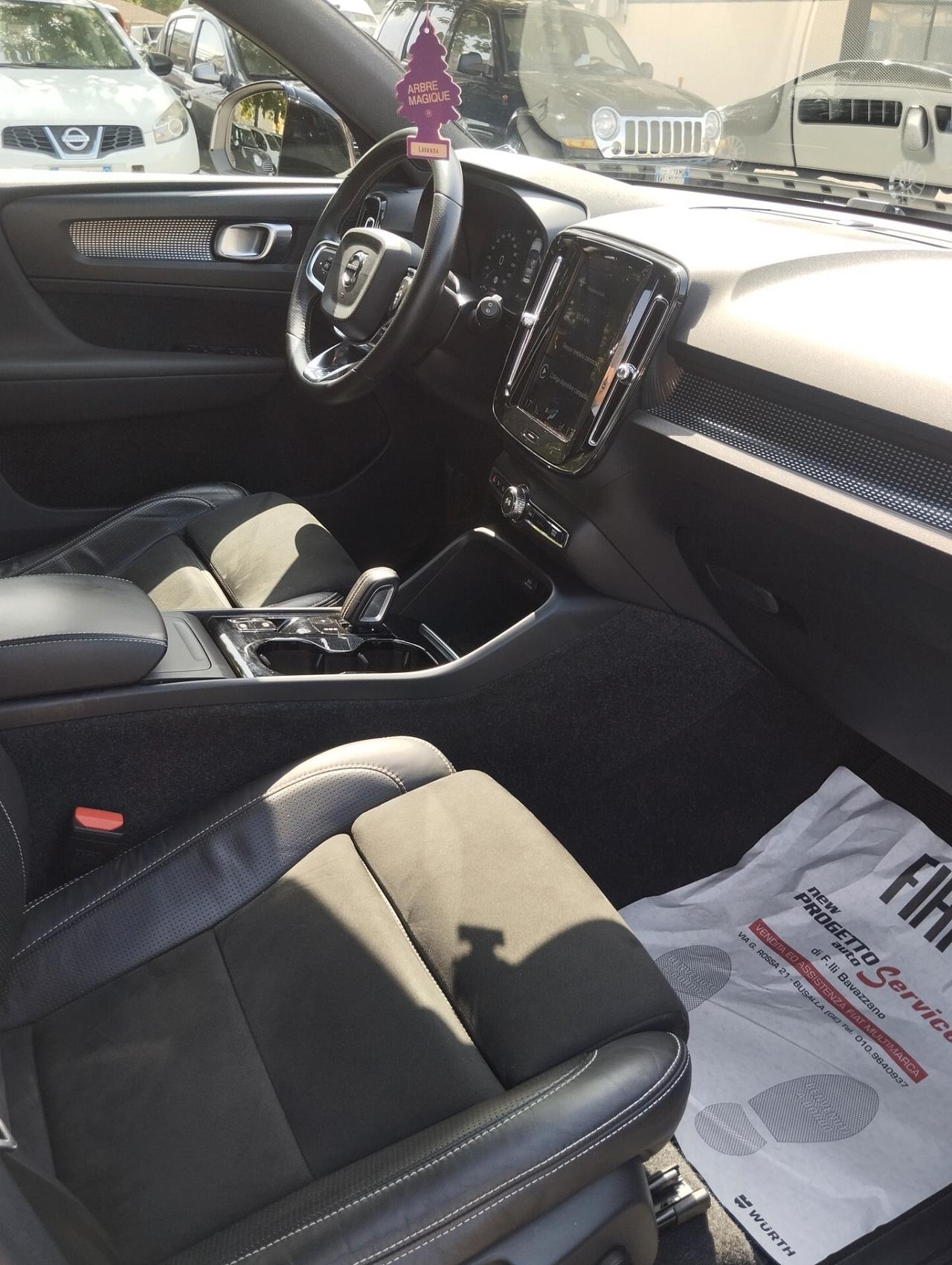 Volvo XC40 D4 AWD Geartronic R-design