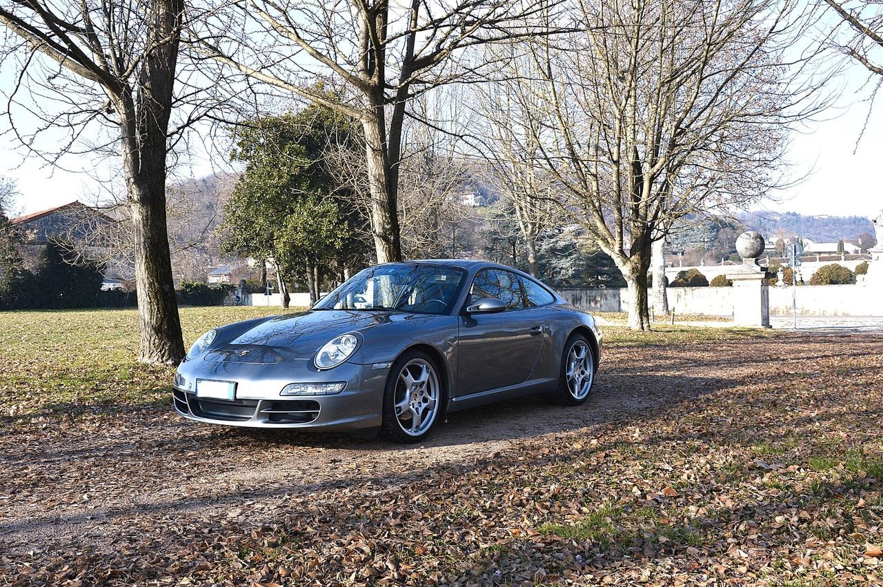 Porsche 911 997 Carrera 2 Coupé