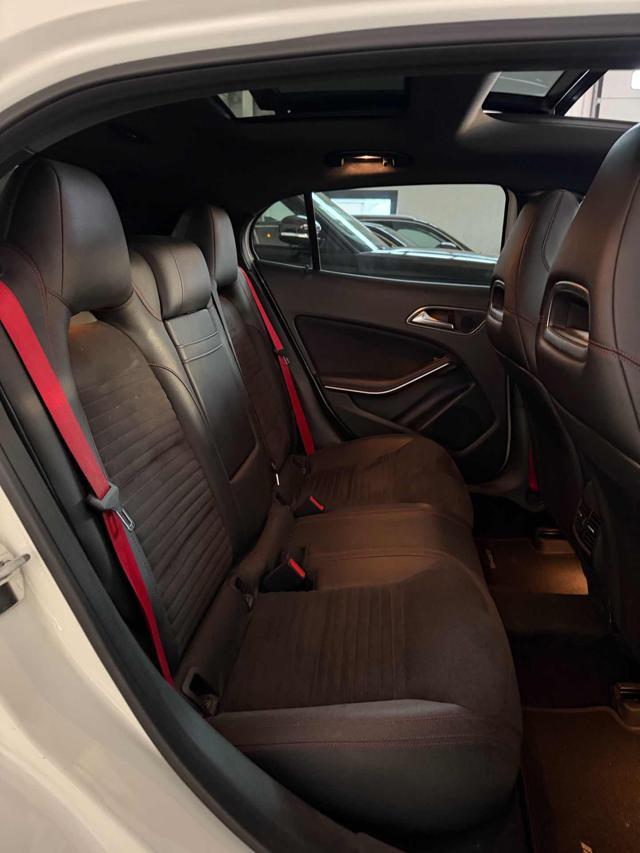 MERCEDES-BENZ GLA 45 AMG 4Matic*TETTO*SCARICHI SPORTIVI*RETROCAMERA*