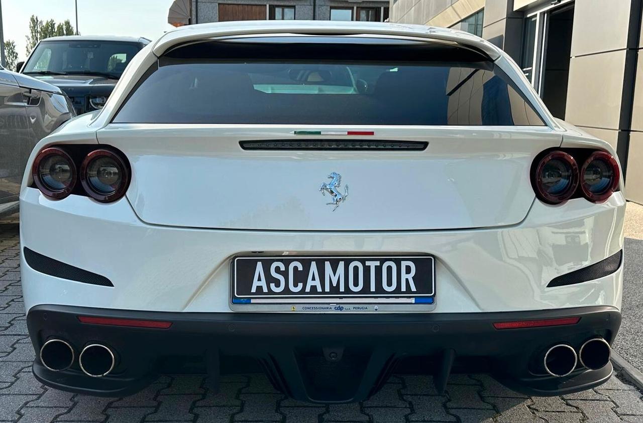 Ferrari GTC4 Lusso GTC4Lusso T