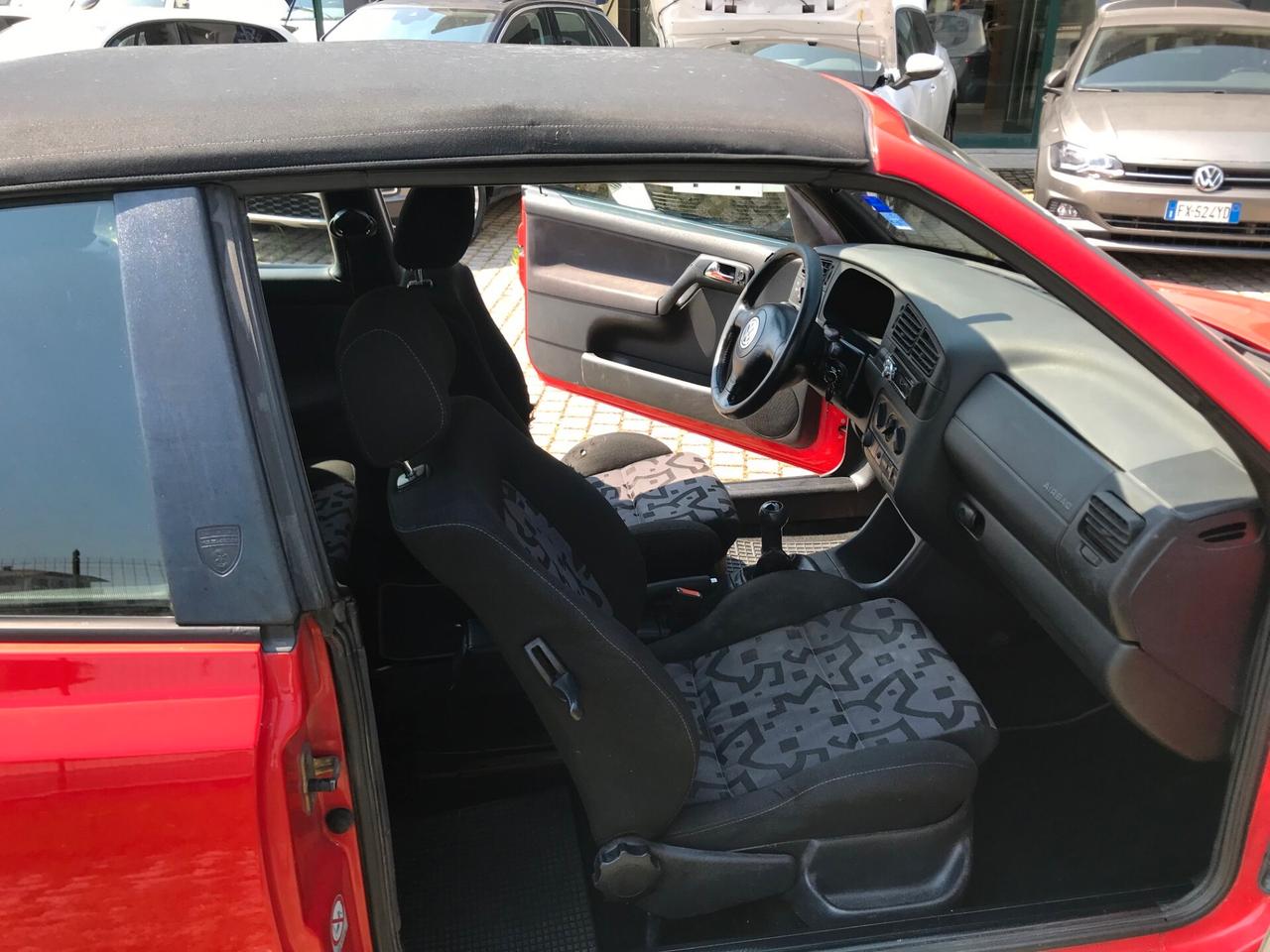 Volkswagen Golf Cabriolet Golf Cabriolet 1.8/75 CV METANO PER NEOPATENTATI DA AMATORE