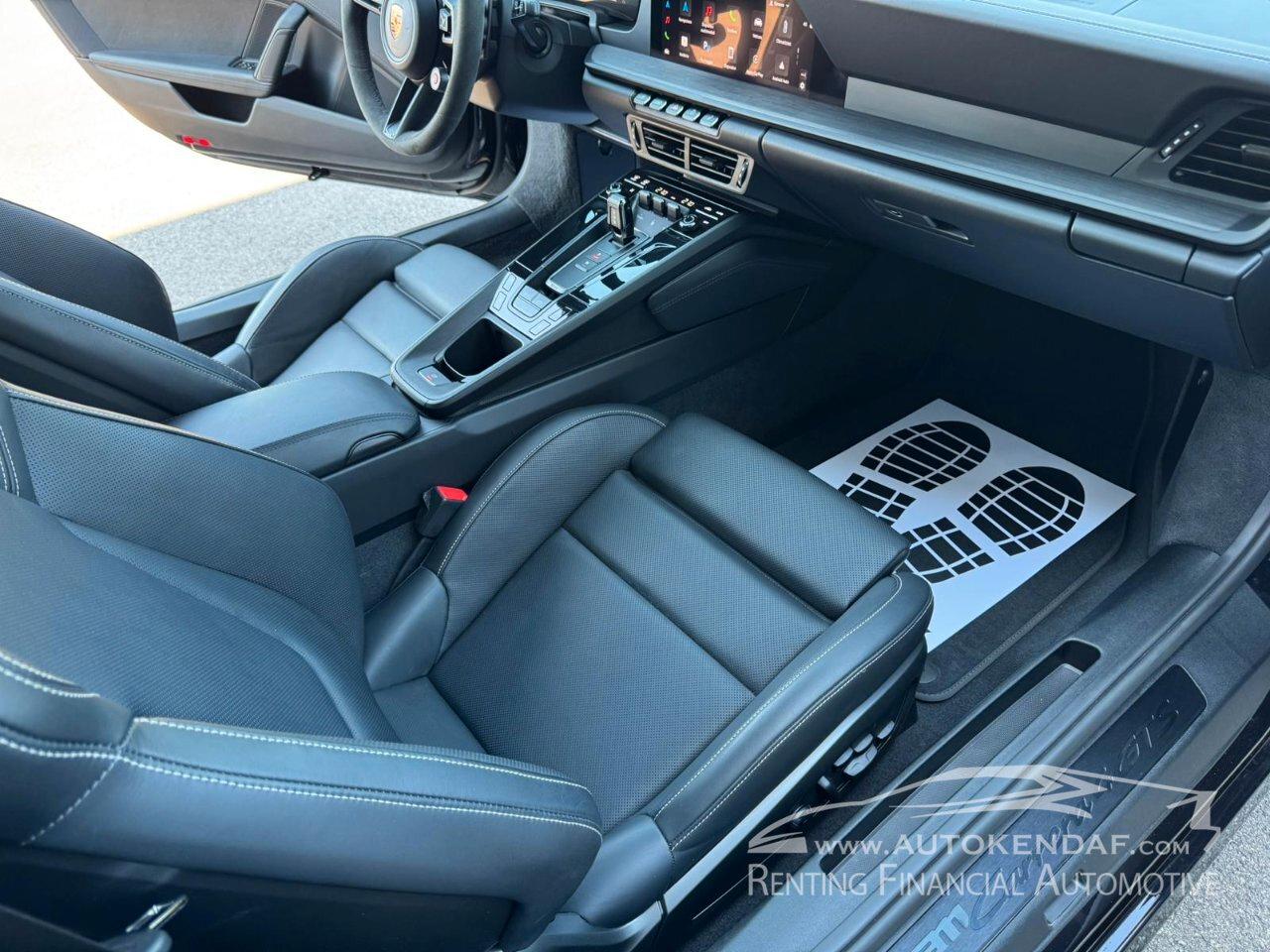 Porsche 911 Cabrio 992.2 3.6 Carrera 4 GTS auto