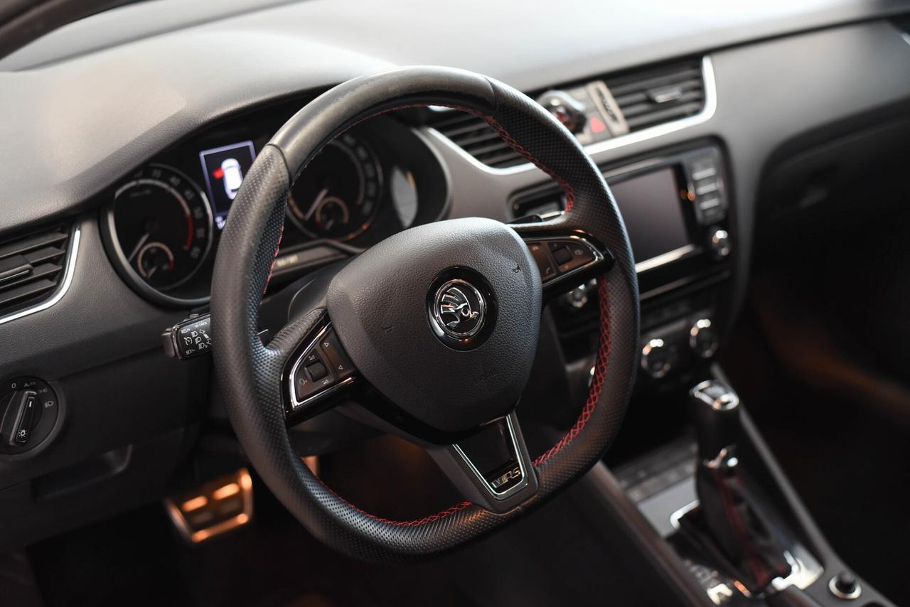 Skoda Octavia 2.0 TDI DSG RS