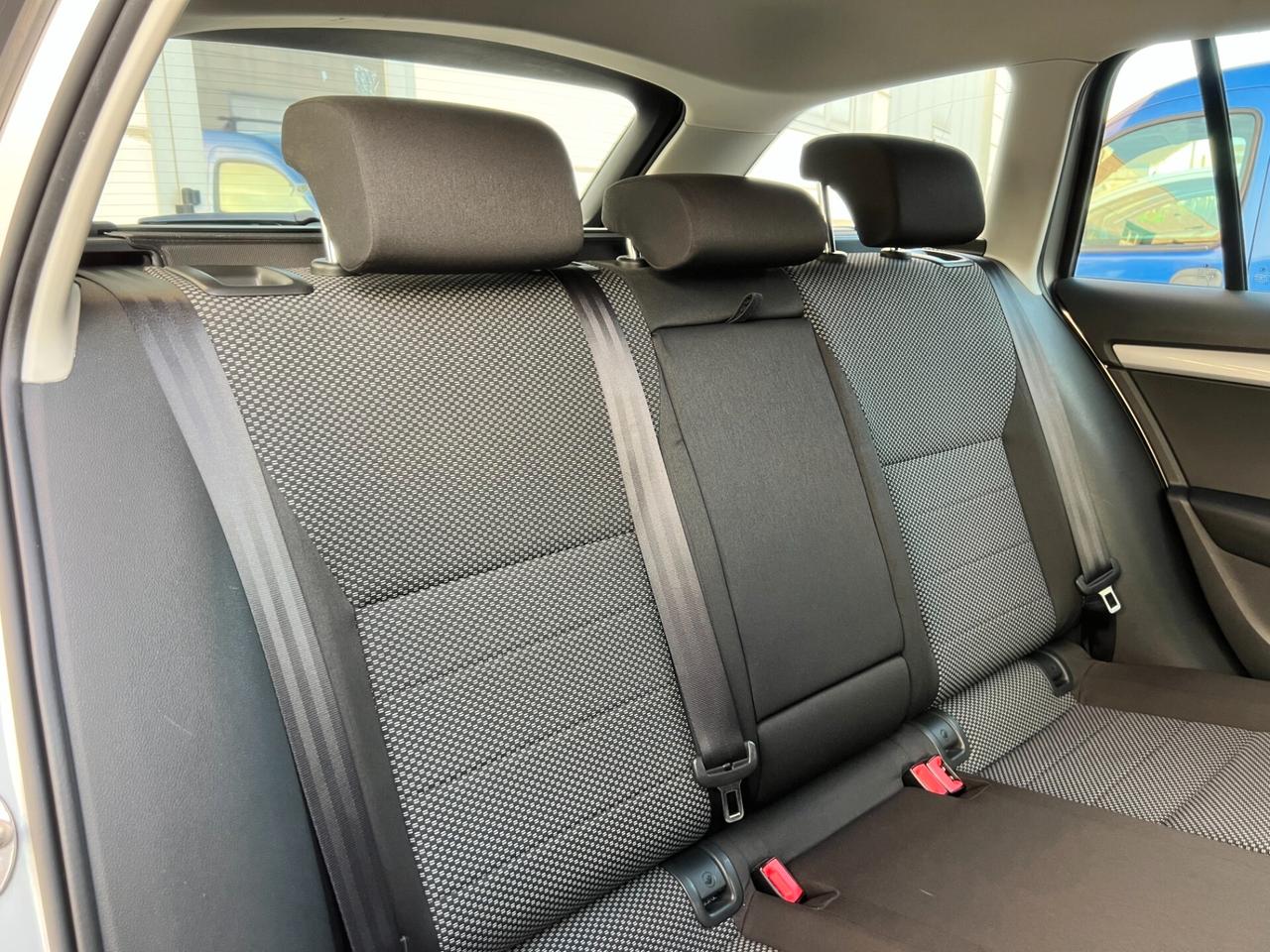 Skoda Octavia 1.6 TDI CR 105 CV 4x4 Wagon Executive