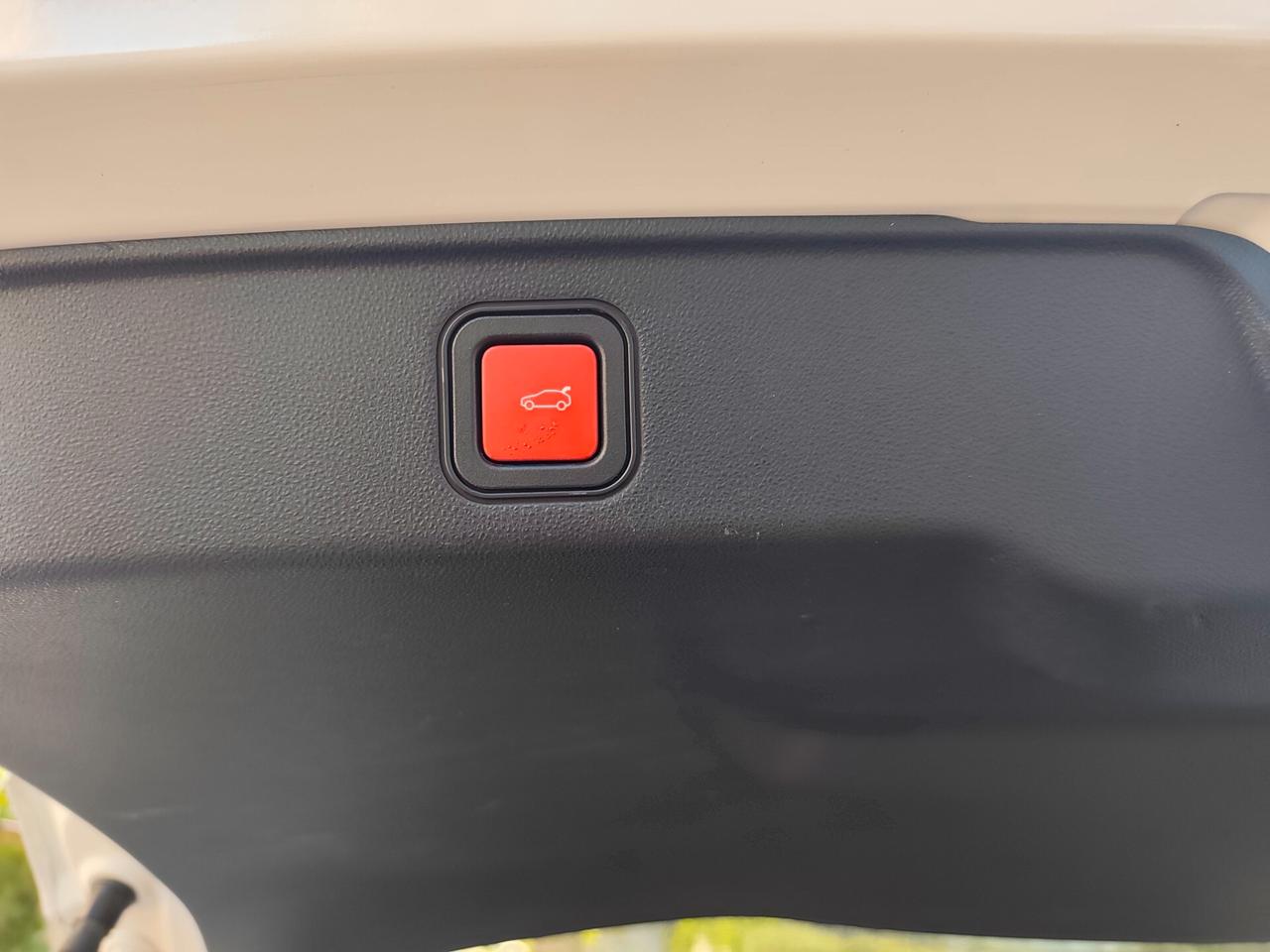Fiat 600 Hybrid 100 CV DCT MHEV La Prima