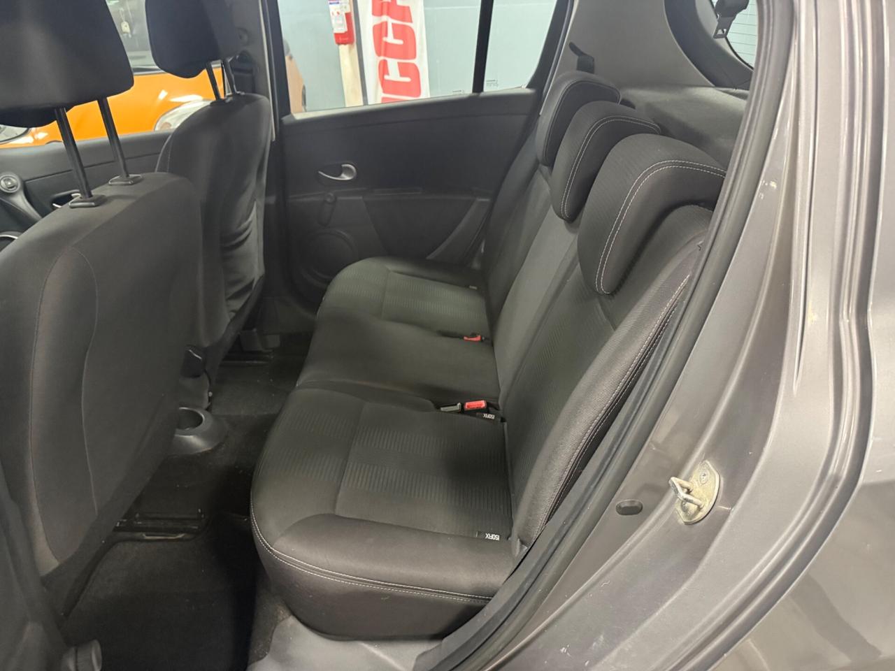 Renault Clio 1.2 16V 5P. Dynamique 75CV Ok Neopatentati