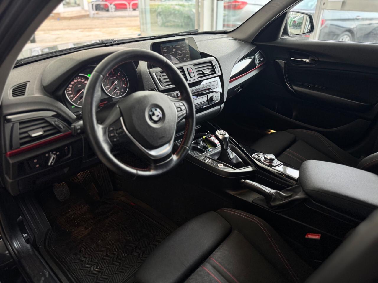 Bmw 116d Sport F20 Navi Led Cruise