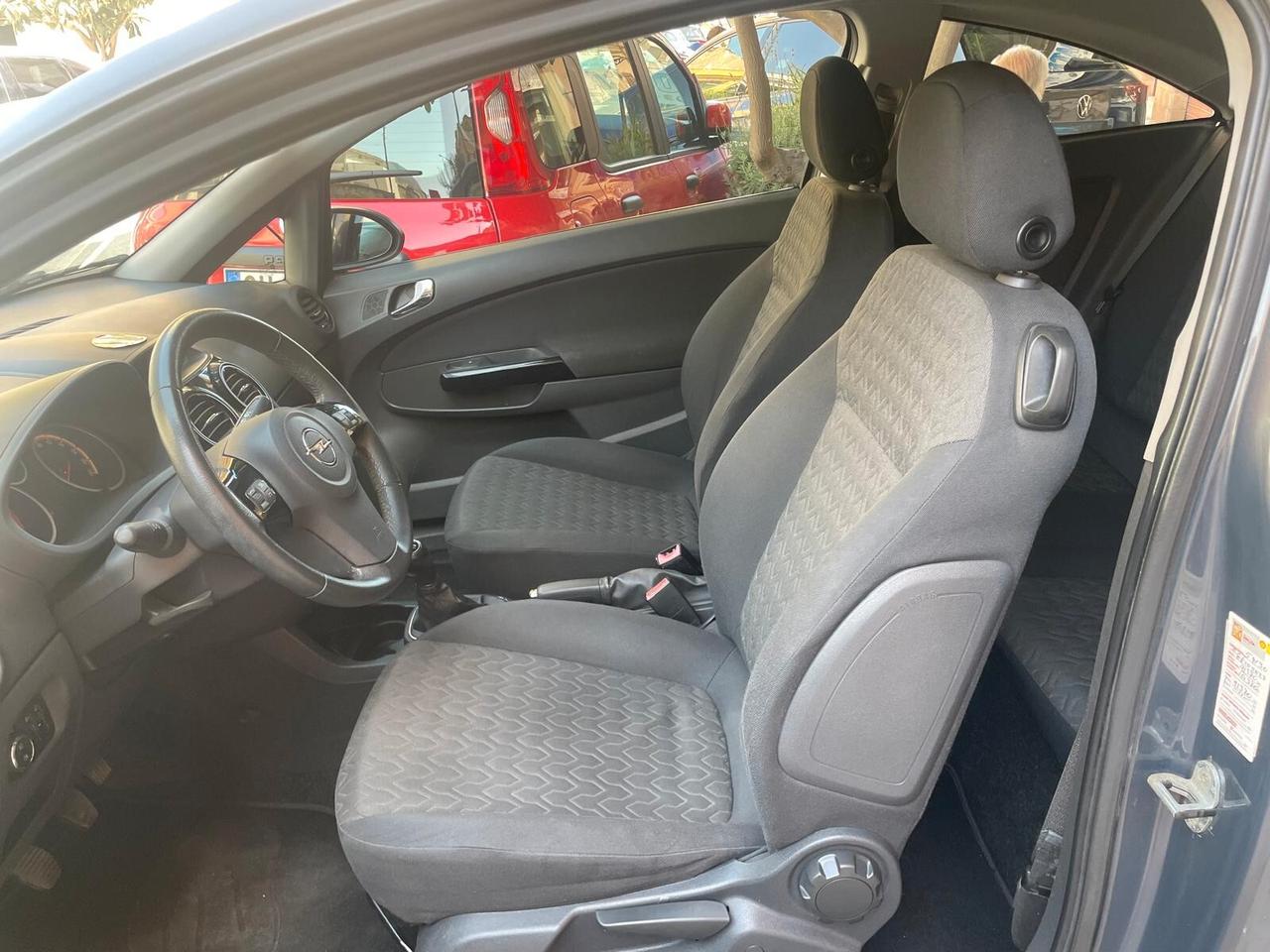 Opel Corsa 1.0 12V 3 porte Edition