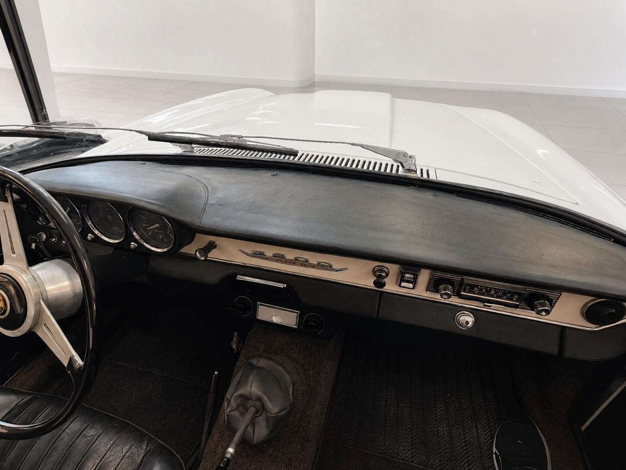 Alfa Romeo Sprint 2600 Bertone