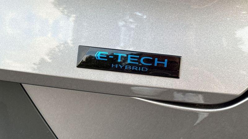 Renault Symbioz esprit Alpine full hybrid E-Tech 145