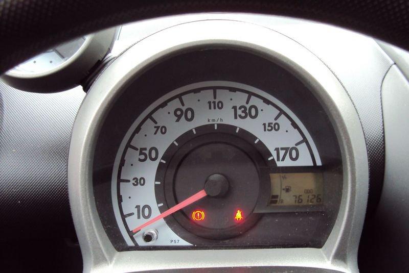 Peugeot 107 1.0 68CV 3p. Sweet Years