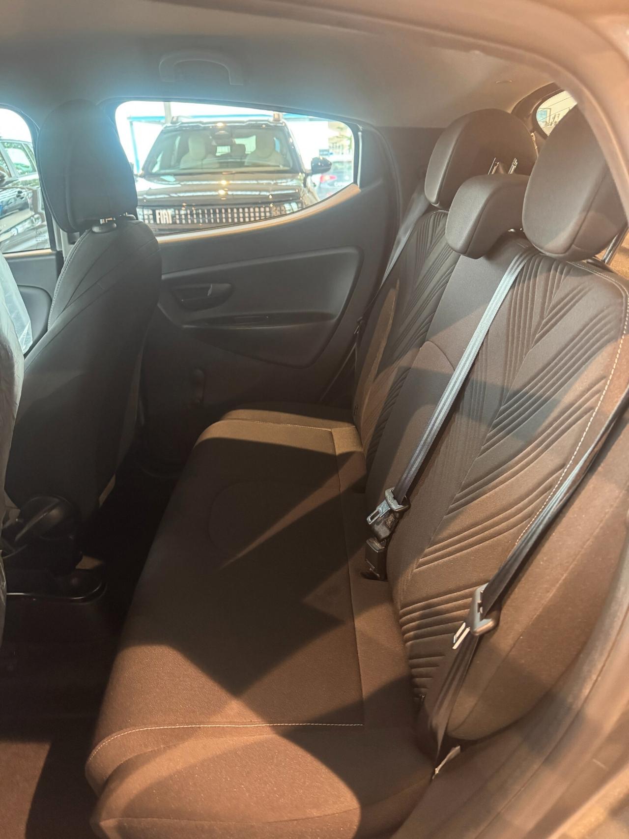 YPSILON GOLD FULL OPTIONAL