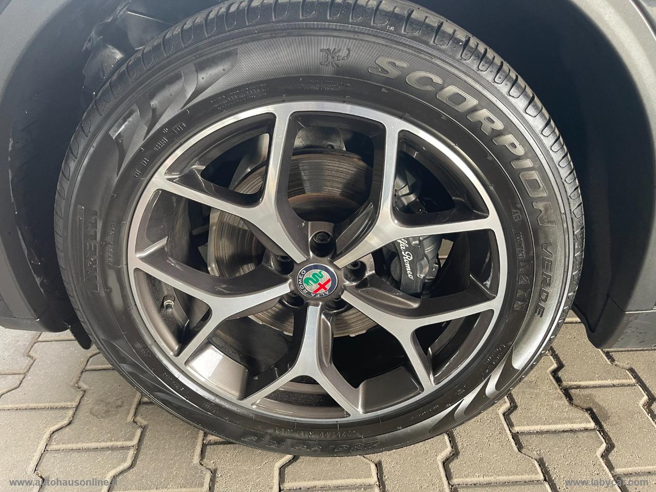 ALFA ROMEO Stelvio 2.2 T.diesel 190CV AT8 RWD Exec.