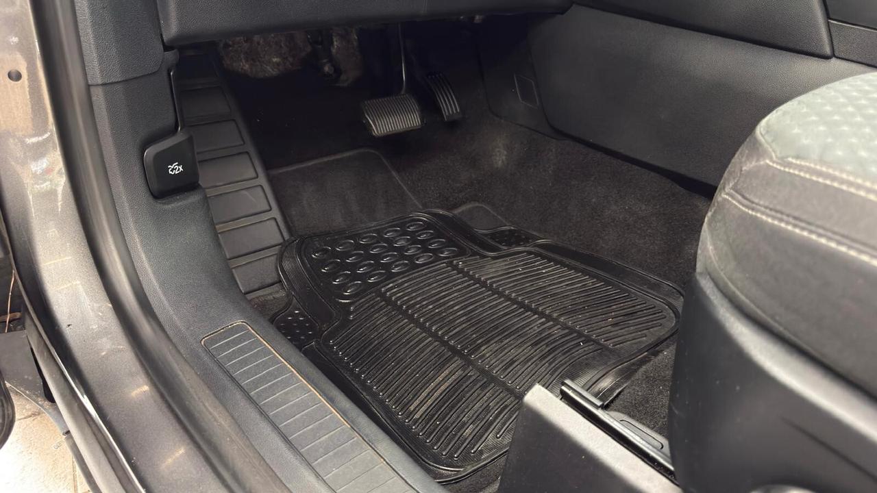Kuga 1.5 EcoBlue 120 CV automatica 2WD Connect UNICO PROPRIETARIO