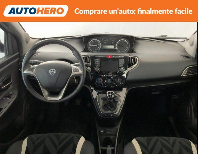 LANCIA Ypsilon 1.2 69 CV 5 porte Gold