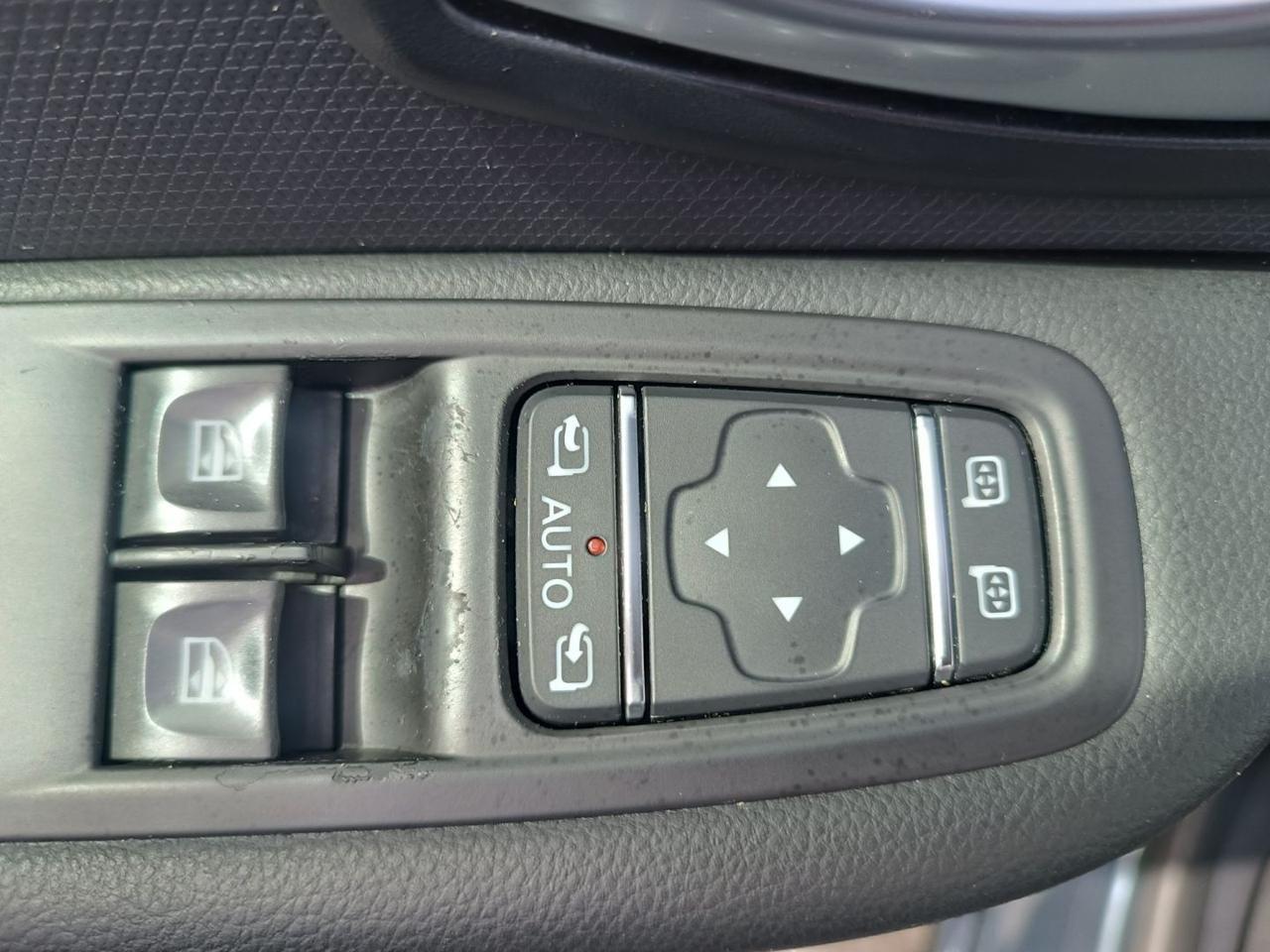 RENAULT Clio dCi 8V 75 CV Start&Stop 5 porte Energy Intens