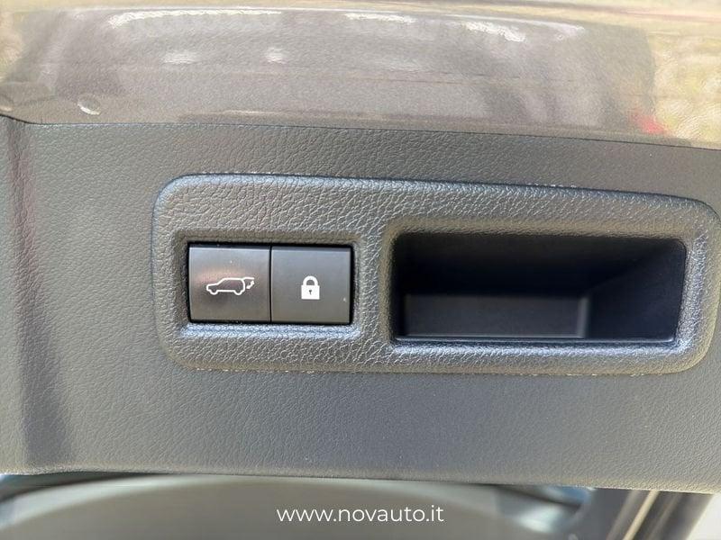 Lexus NX NX 300h 2.5 F Sport 4wd cvt