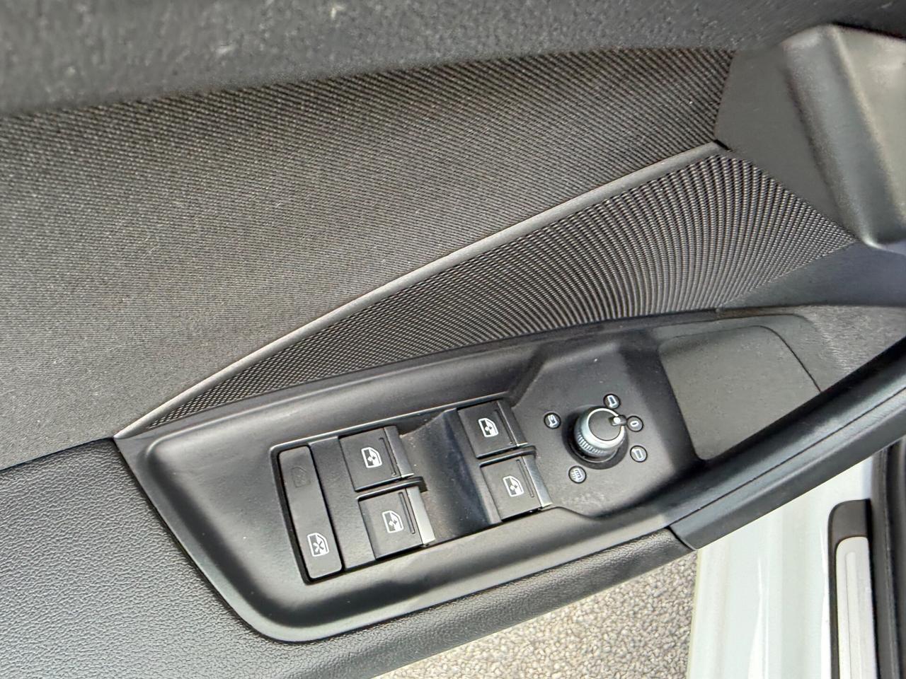 Audi A3 SPB 2.0 TDI S tronic Business .. 2022
