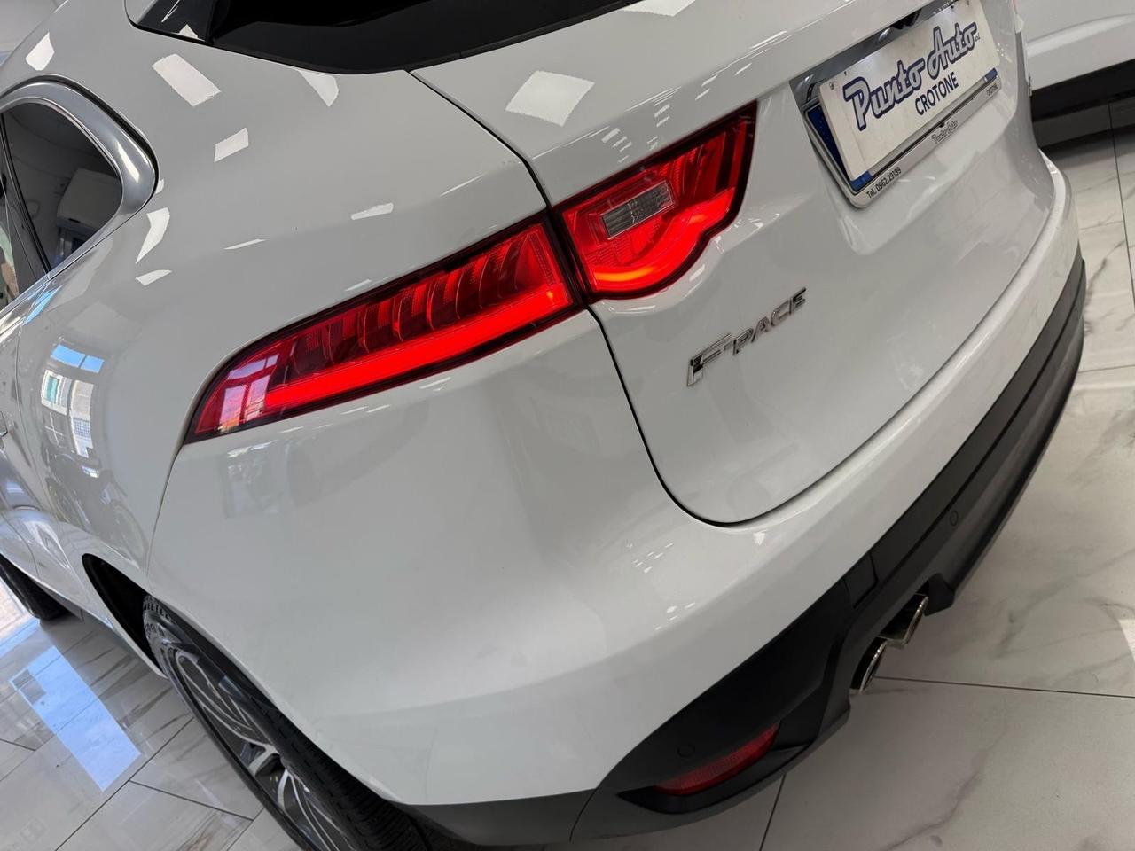 Jaguar F-Pace 2.0 D 180 CV AWD aut. Prestige