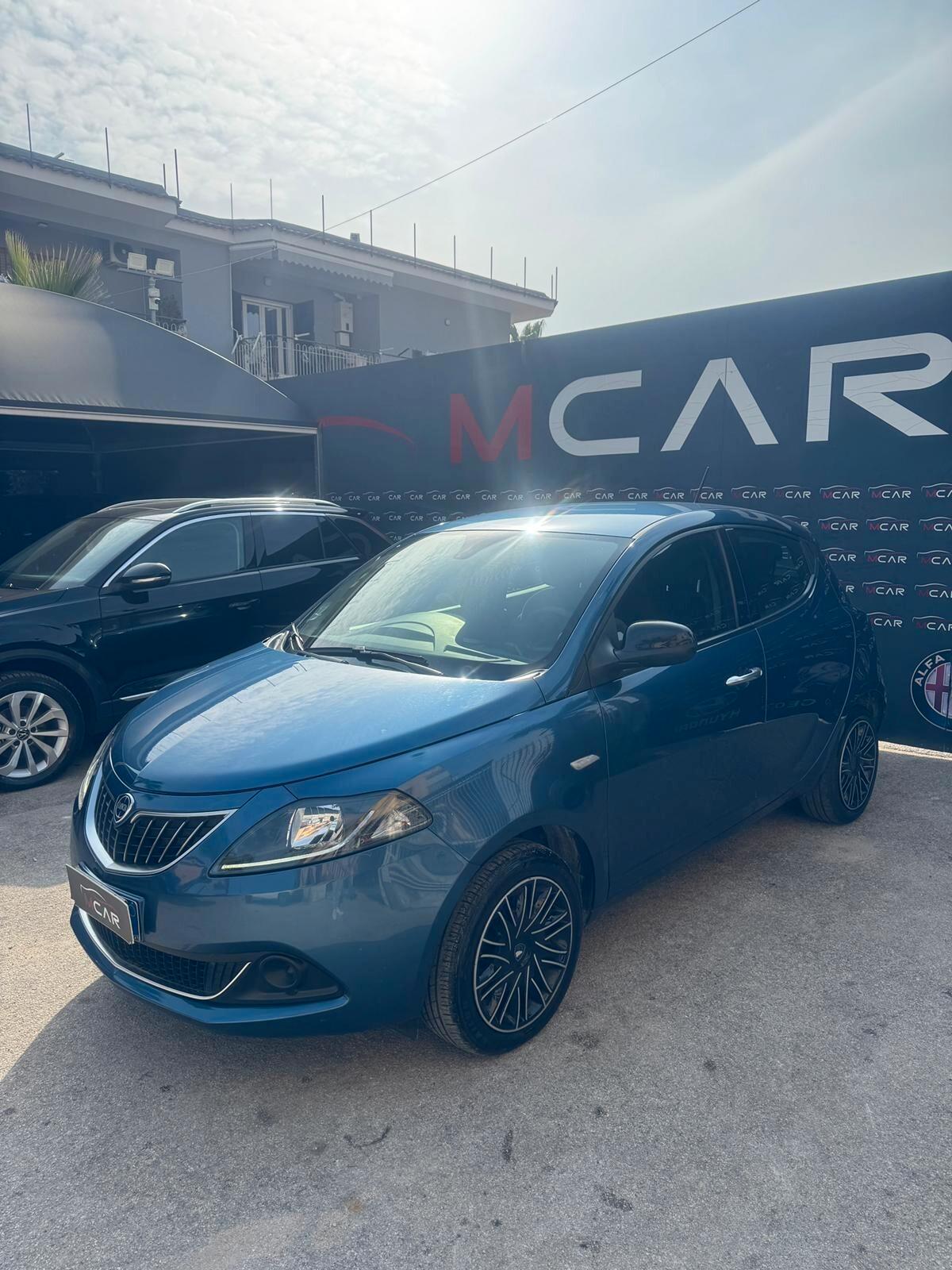 LANCIA YPSILON HYBRID 1.0 70CV