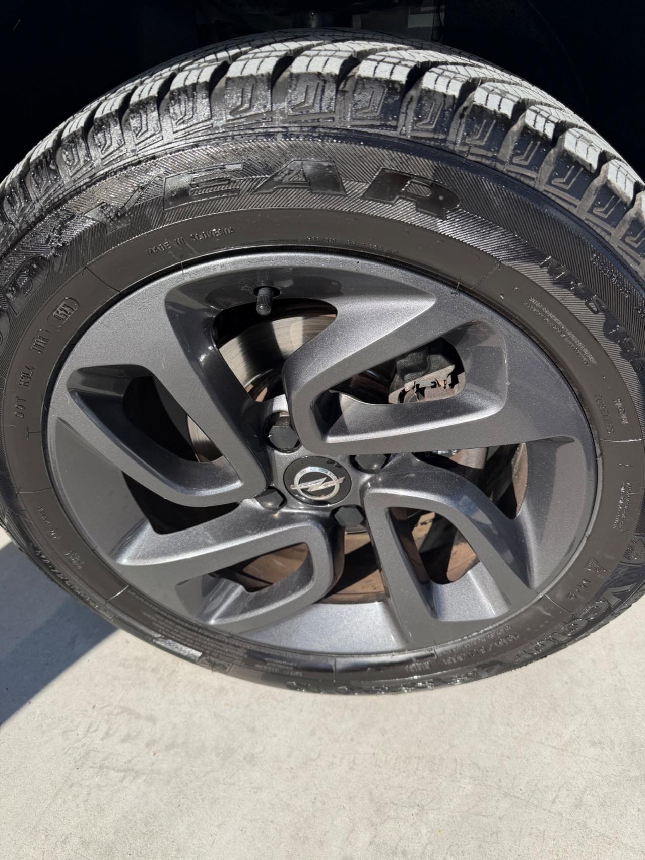 Opel Crossland X 1.2 12V Advance