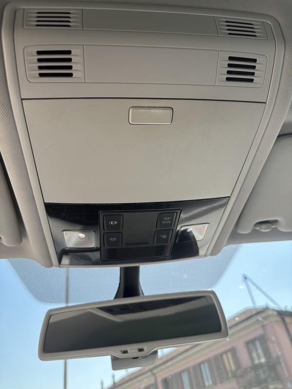 Volkswagen Golf 5 Porte Golf 5p 2.0 tdi Highline 150cv dsg