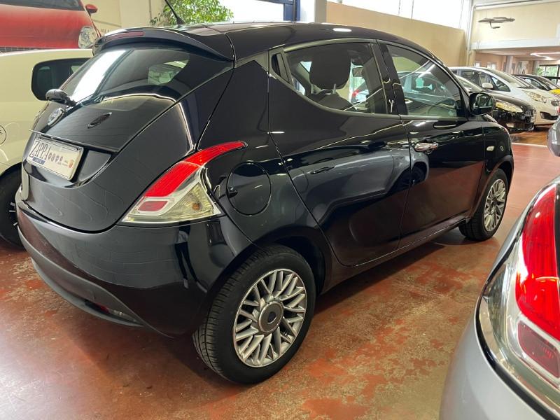 LANCIA Ypsilon 1.2 69 CV 5 porte S&S Gold