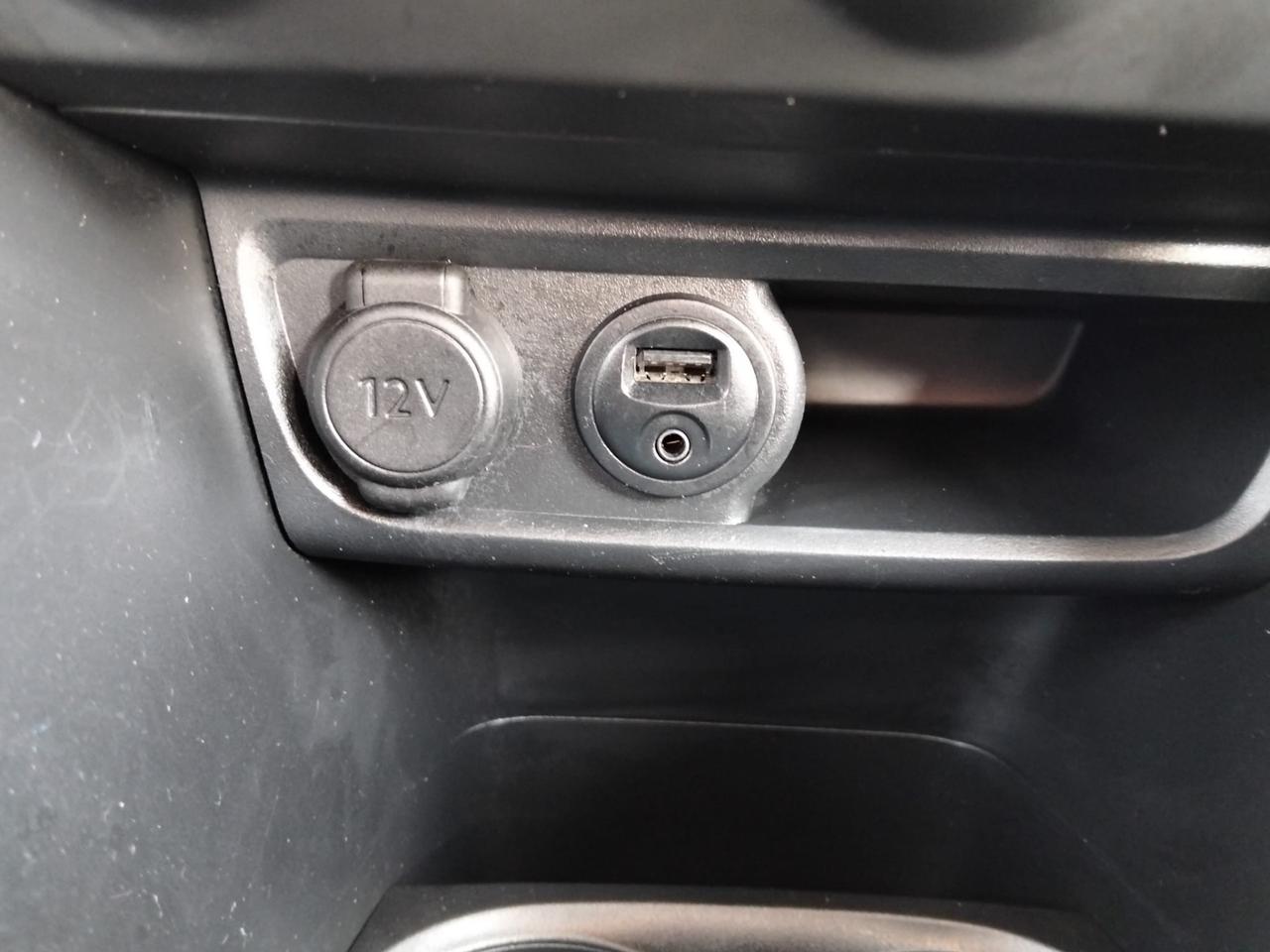 Peugeot 208 PureTech 82Cv 5P*Cerchi*Internet Connect