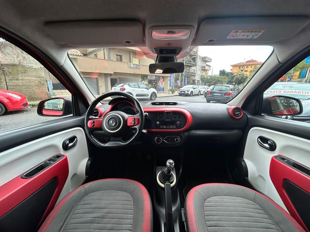 Renault Twingo TCe 90 CV EDC Intens