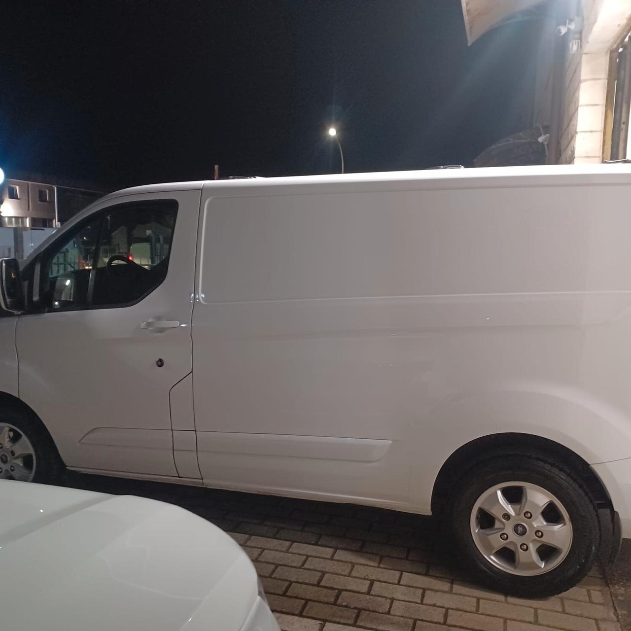 TENUTO IN MODO MANIACALE TRANSIT 1.6 3 POSTI