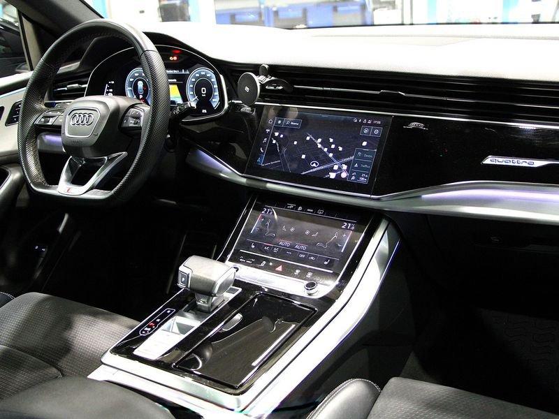 Audi Q8 60 TFSI e 340kW quattro tip. S Line Plus