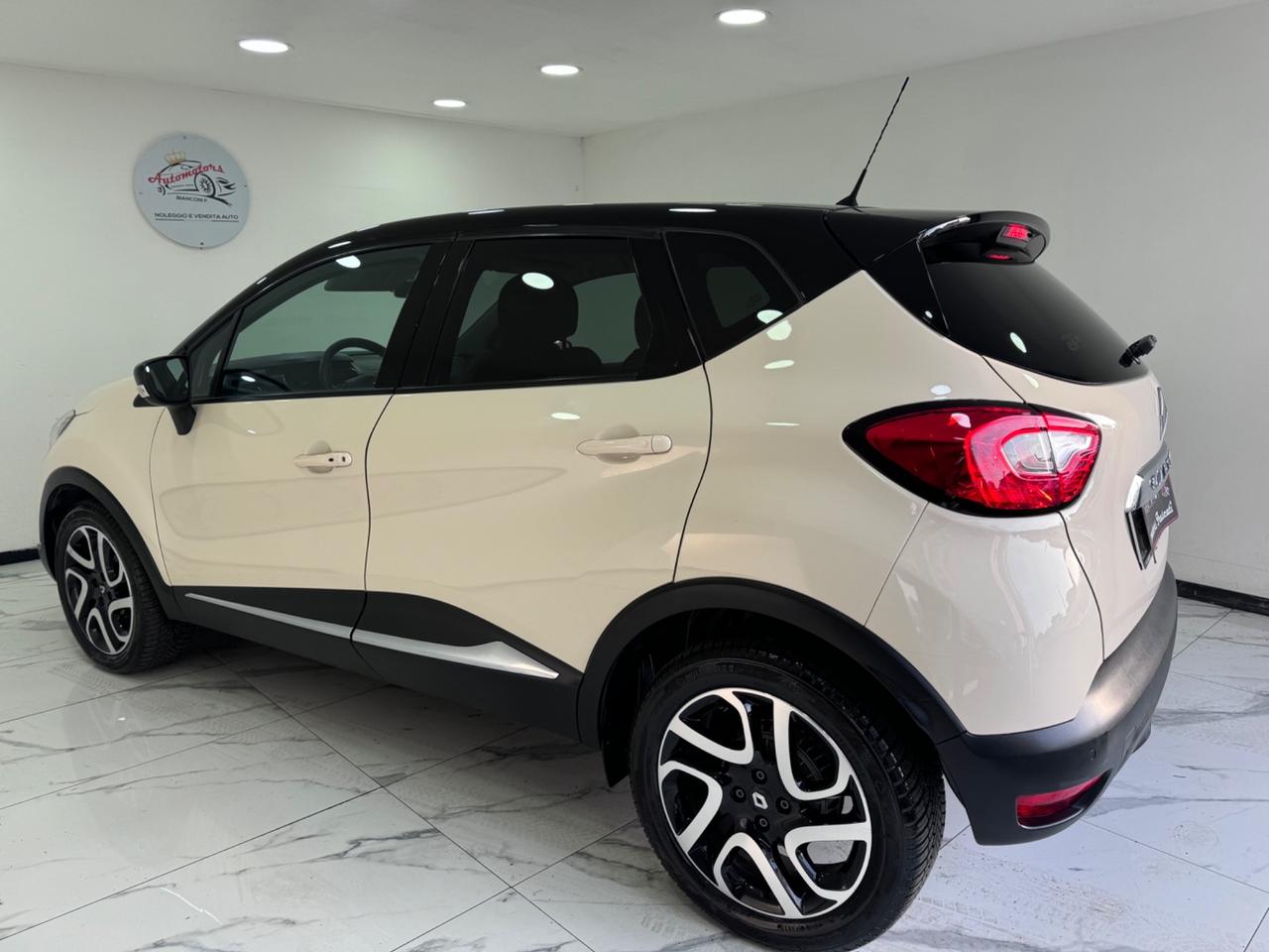 Renault Captur-78000-2017- 110 CV Energy Intens