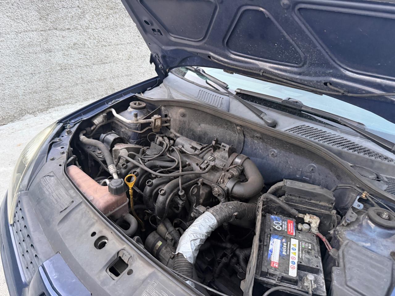 Renault Clio 1.2 benzina 43KW consumi bassi