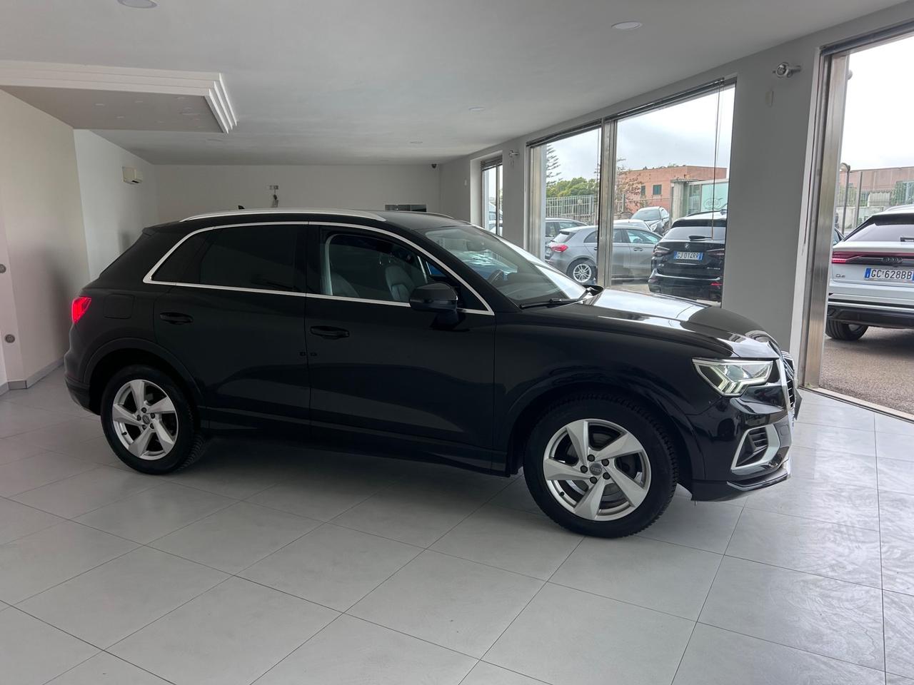 Audi Q3 35 TDI S tronic line edition
