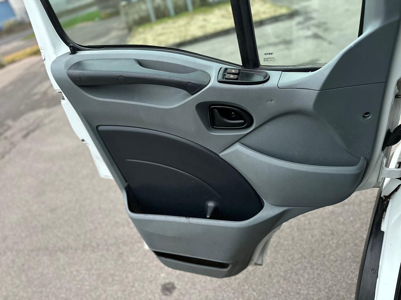 Iveco Dailly Ribalabile