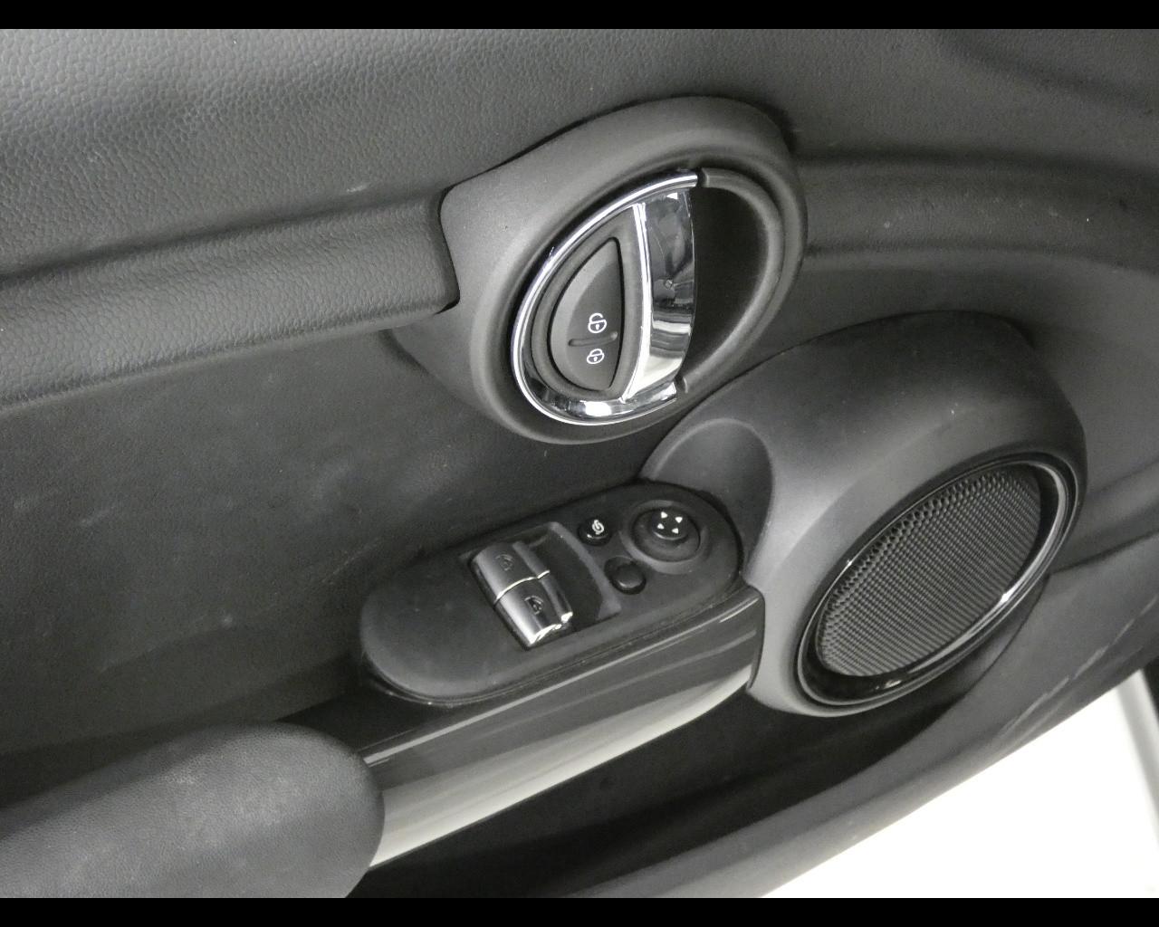 MINI Mini 4ª serie (F56) - Mini 1.5 Cooper